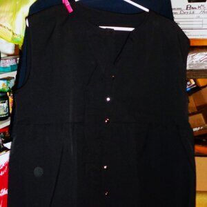 NEW FRIFUL BLACK COTTON SILVER BUTTONS DOWN FRONT SLEEVELESS BLOUSE-SZ LARGE